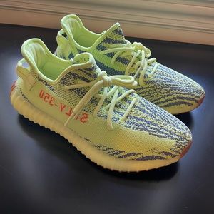 Yeezy Boost 350 V2 Semi Frozen Yellow